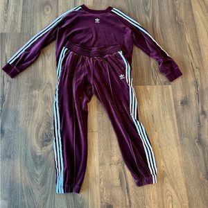 Maroon velour tracksuit size M